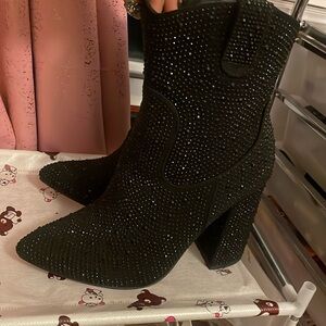 Botines como nuevos usados solo una ves